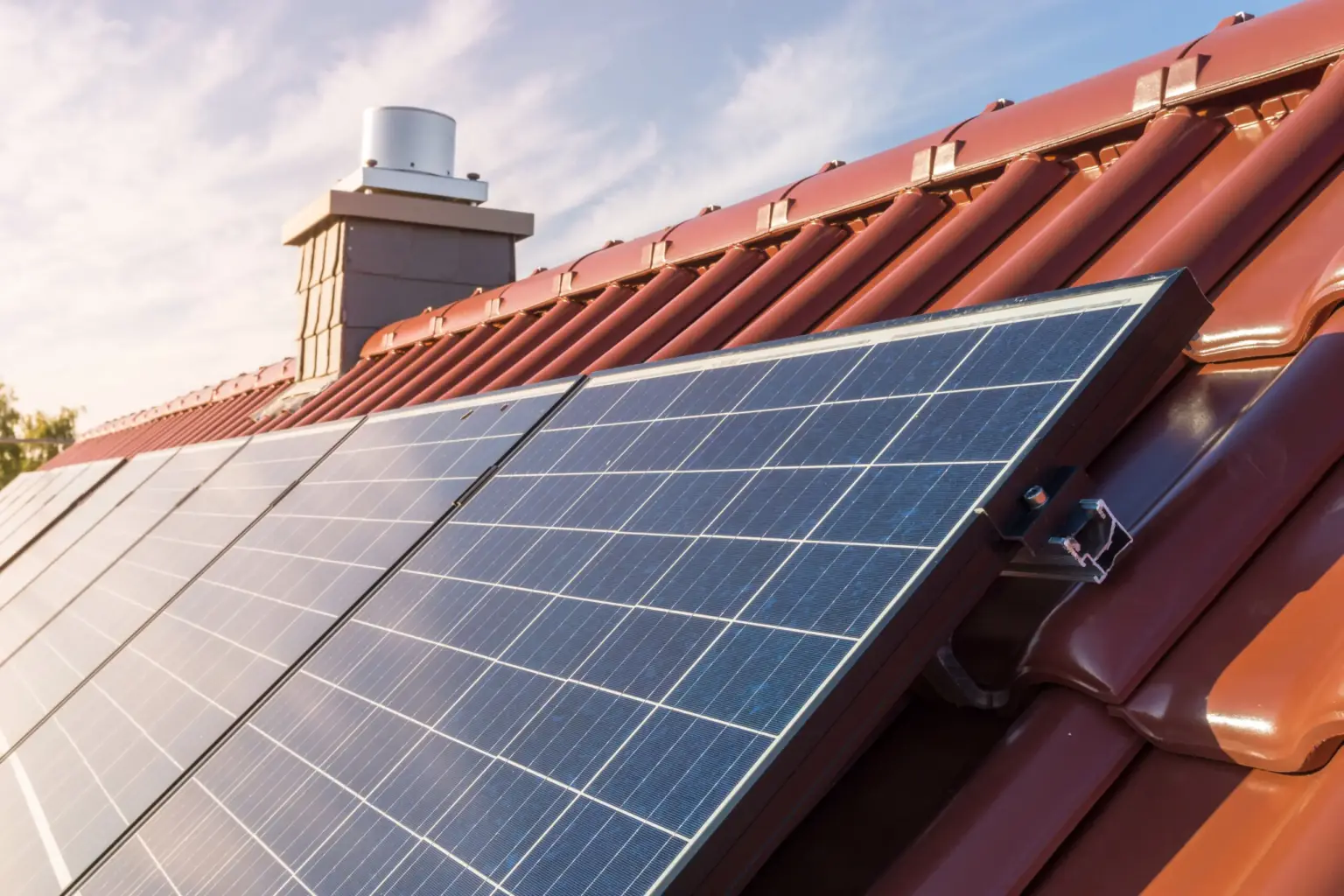 Solartechnik für Einfamilienhaus von Sonnenexpert Unternehmensgruppe