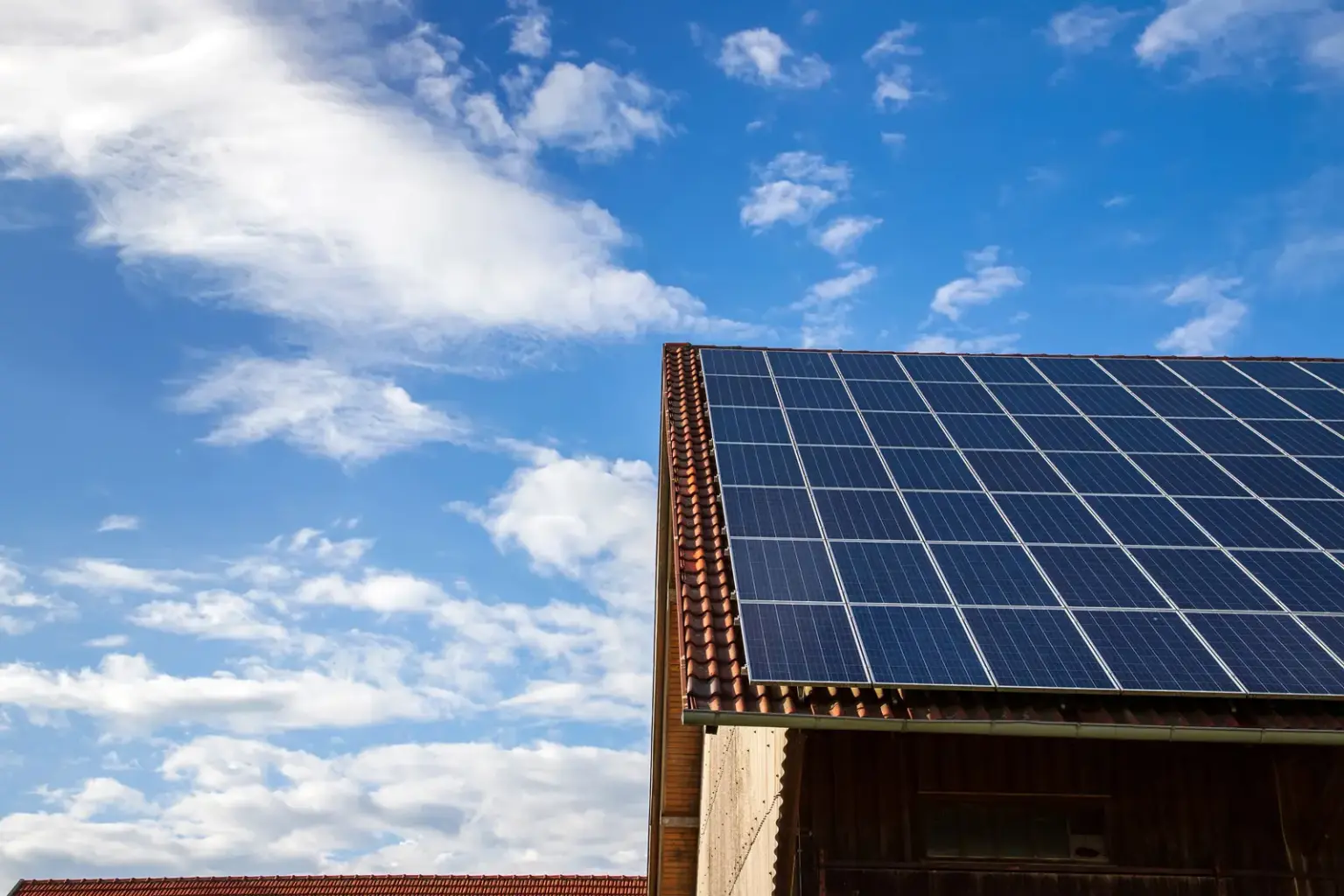 Solardach mich hochwertiger Solartechnik von Sonnenexpert